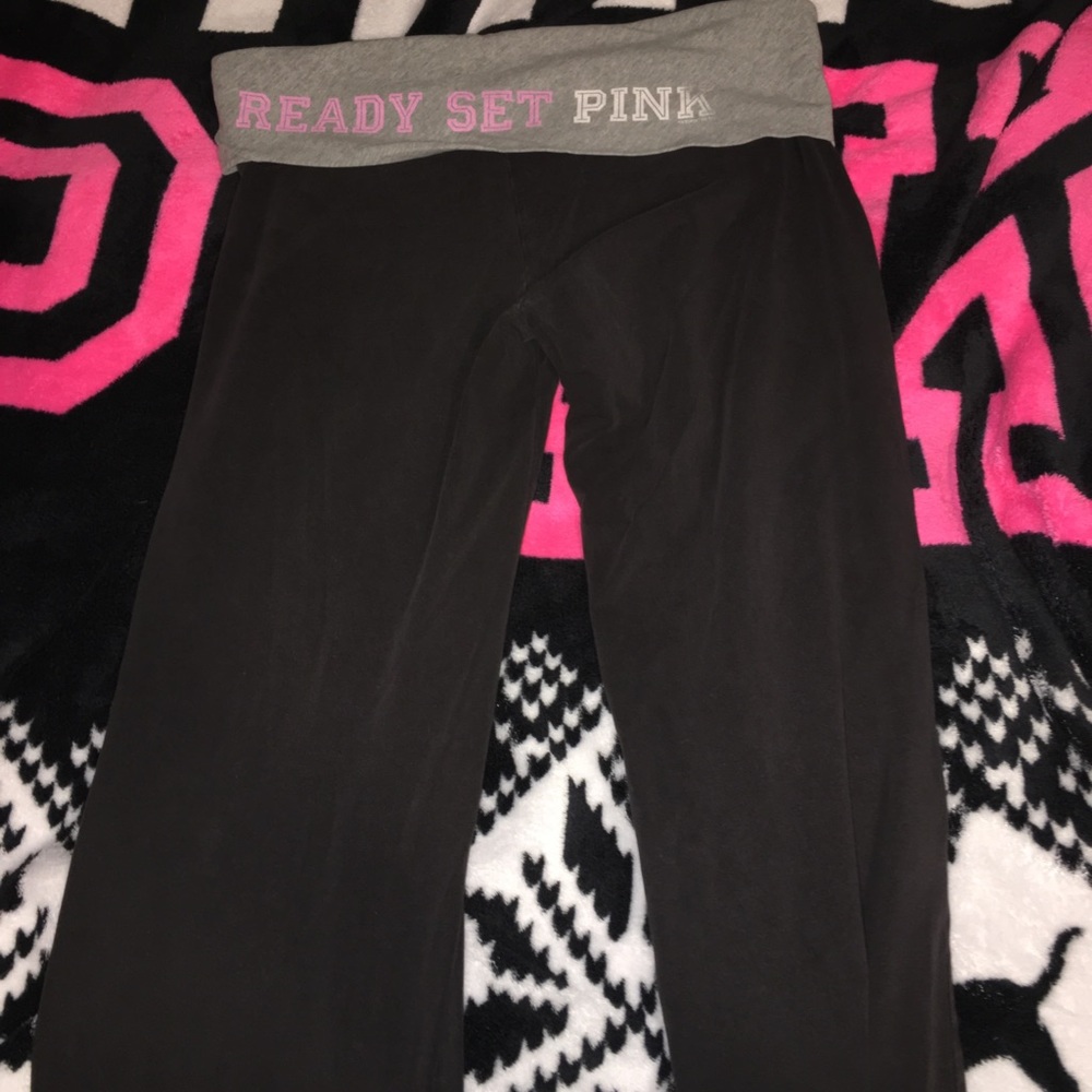 Victoria’s Secret pink yoga pants